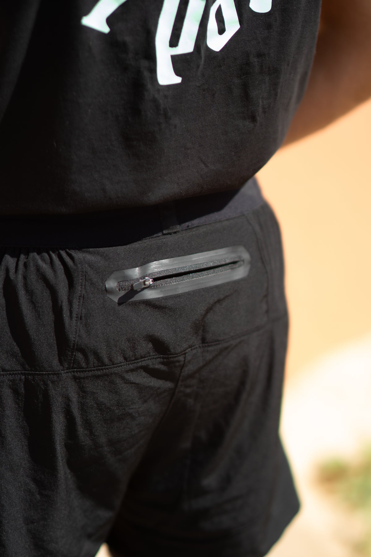 NEW - MOTION SHORTS