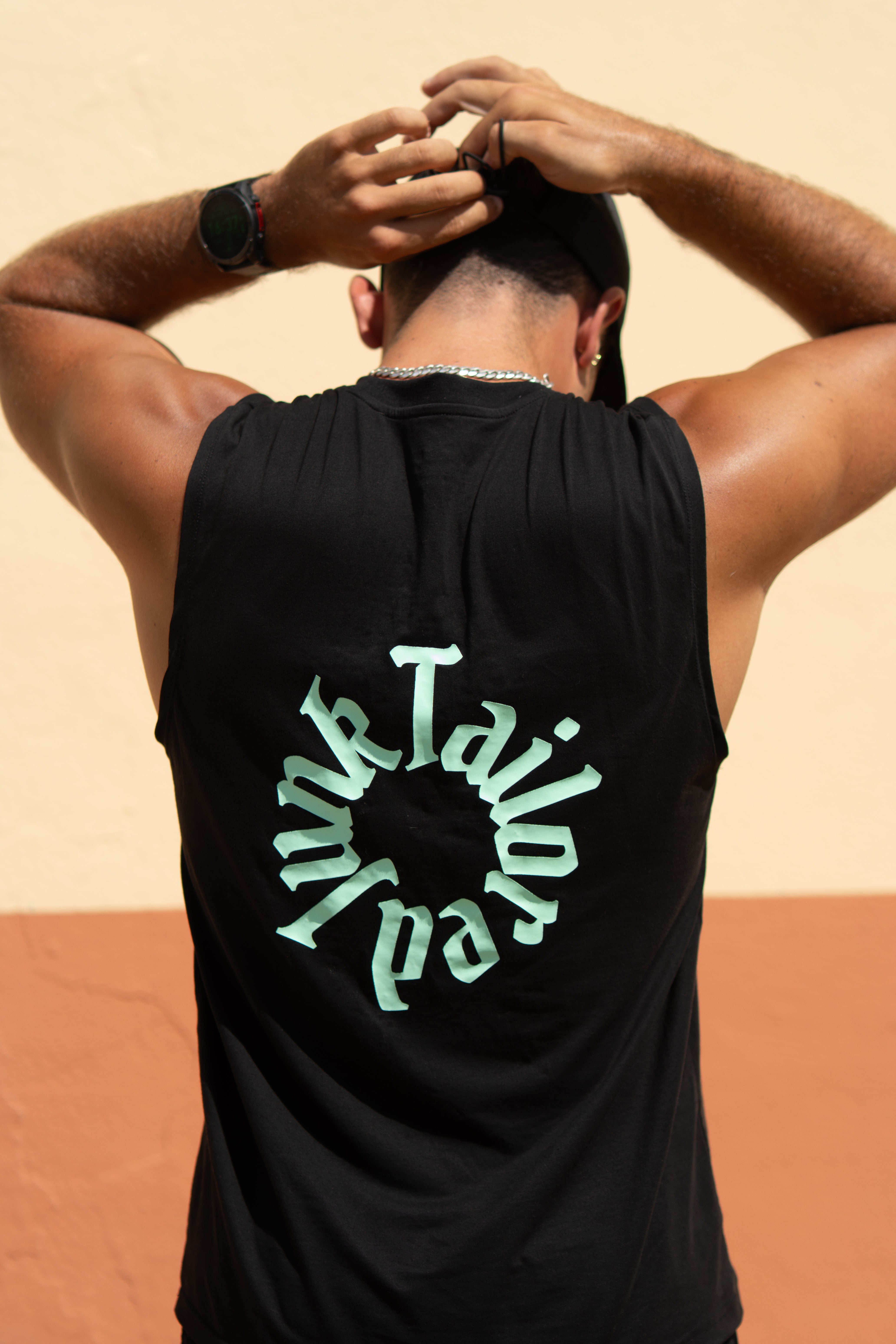 NEW - MOTION TANK